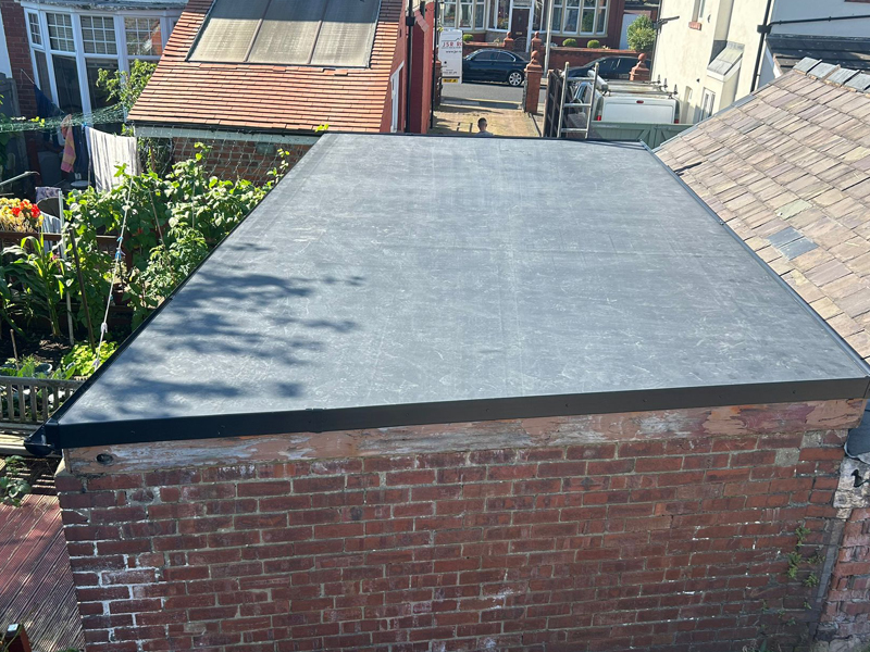 flat roof repair